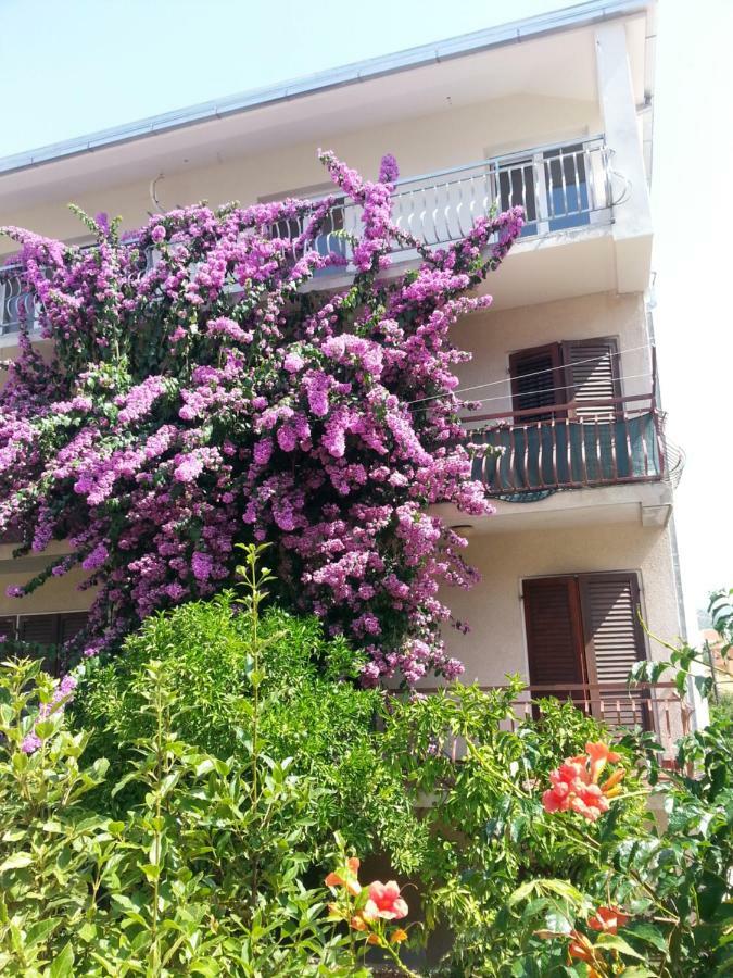 Mravak Lägenhet Trogir